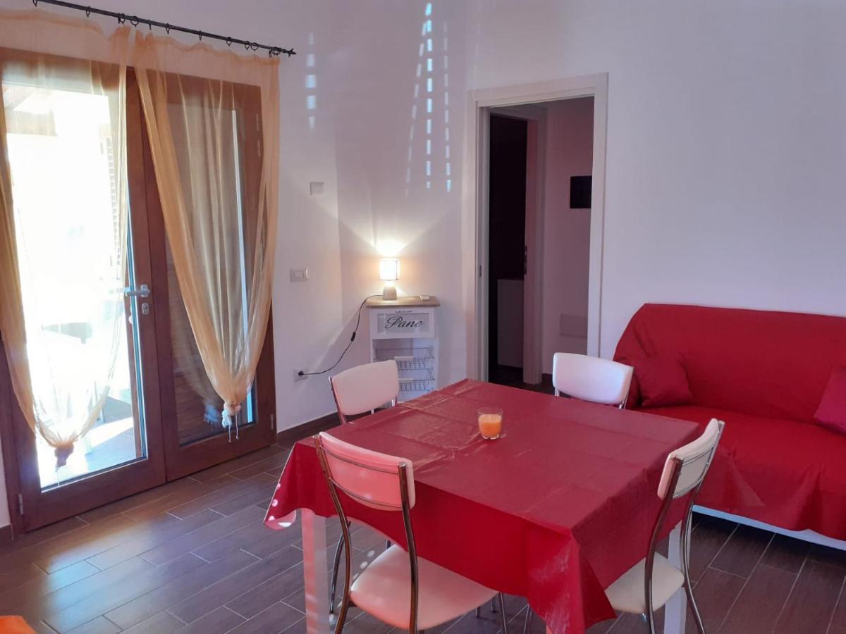 Sos Appentos 3 - Indipendente 4/6 Posti Letto Apartment Siniscola Exterior photo