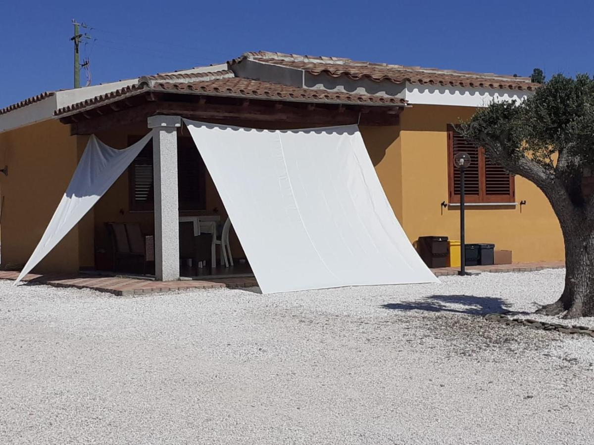 Sos Appentos 3 - Indipendente 4/6 Posti Letto Apartment Siniscola Exterior photo