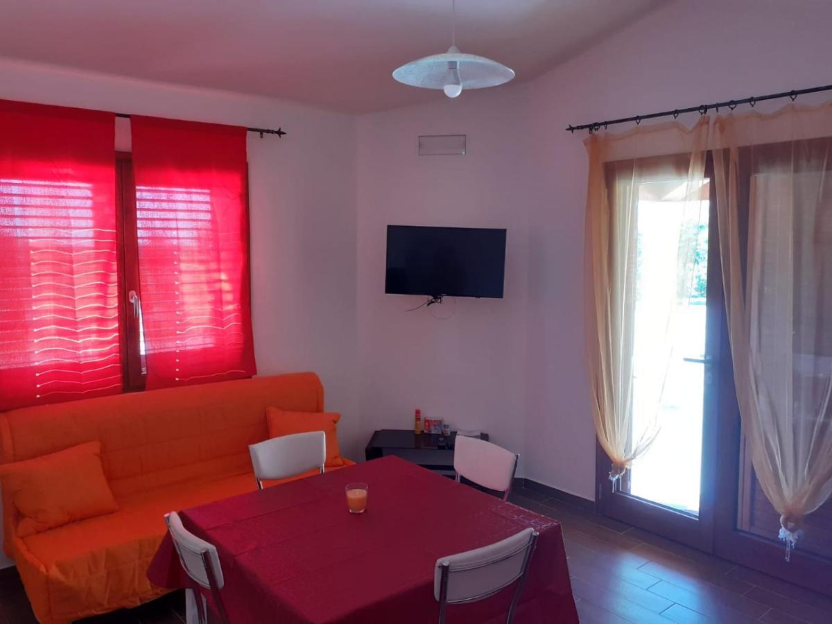 Sos Appentos 3 - Indipendente 4/6 Posti Letto Apartment Siniscola Exterior photo